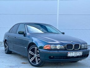 BMW 528i E39 - 2