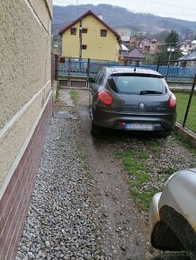 Predaj v celku vhodne na súčiastky fiat bravo - 2