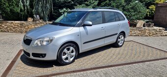 Škoda Fabia 1..4i 16V M5 Elegance 2009 - 2