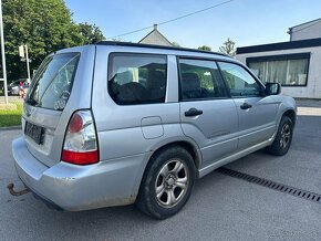 SUBARU FORESTER 2.0 BENZÍN 4X4 100XXX KM - 2