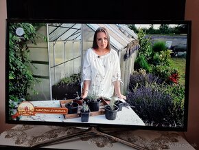 Predám LED TV SAMSUNG UE40EH5000W Full HD - 2