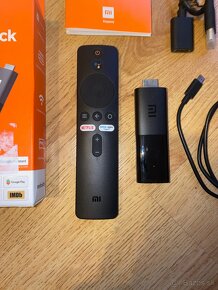 Predám Xiaomi Mi TV Stick - 2