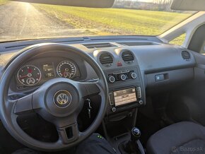 Volkswagen Caddy 1.6 TDI - GPS, klíma, vyhrievané sedačky - 2