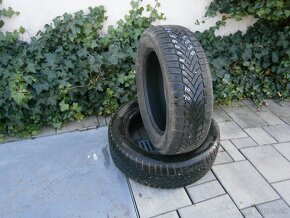 Predám 2x zimné pneu Falken 215/60 R17 100VXL - 2