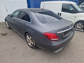 Mercedes-Benz E220d 2017 - 2