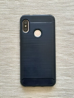 Predám Xiaomi Mi A2 Lite - 2