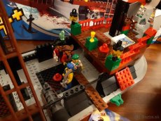 Lego Pirate Ship - 7075, 70413 - 2