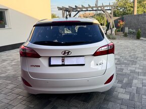 Hyundai i30 1.6 Crdi cuv.kamera - 2