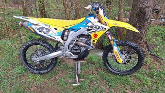 Suzuki rmz 250 - 2