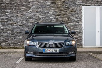 Škoda Superb Combi 1.6 TDI Ambition DSG - 2