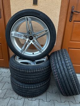 5x112 R18 8,5J ET29 originál Audi + 245/40 R18 letné (2024) - 2