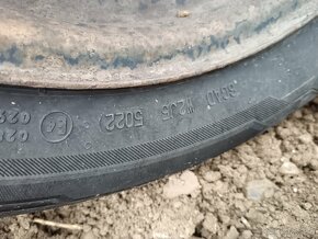 Predám zimne pleomatiki 185/65 R15 T - 2