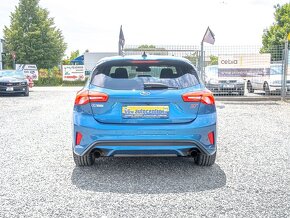 Ford Focus 2.3T ST PERFORMANCE 206 KW 9 000 KM ZÁRUKA 2027 - 2