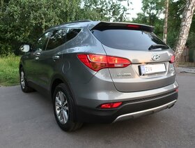 Predám Hyundai SantaFe 2,2 197k 4x4 diesel, 7-miest, AUTOMAT - 2