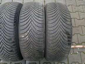 Zimne pneu. Michelin 205/55 r16 - 2