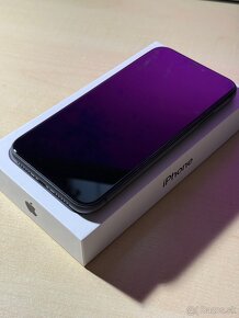 iPhone 11 128 GB - 2