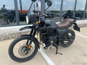 Royal Enfield Himalayan - 2