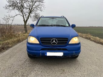 Mercedes Benz ML 320 - 2