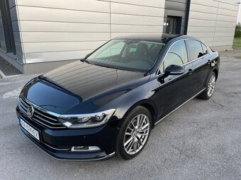 Volkswagen Passat 2.0 TDI EVO Elegance DSG - 2