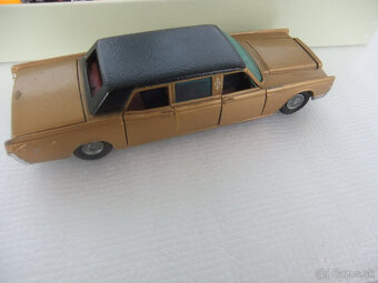 CORGI TOYS  mierka 1:43 : LINCOLN CONTINENTAL - 2