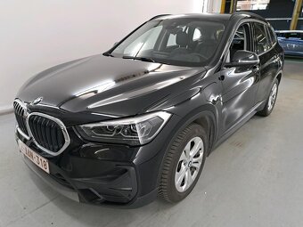 X1 1,5 XDRIVE25E 1. majiteľ r.v.2021 - 2