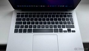 Apple Macbook Pro 2015 - 2