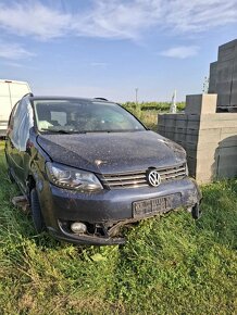 Rozpredam vw touran 1.6 TDI cay rok 2014 - 2