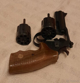 Revolver Holek 341 - 2