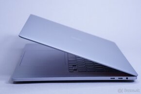 ZÁRUKA/Macbook Pro16"TB CTO/I9 2.4GHZ/16GB RAM/512GB SSD - 2