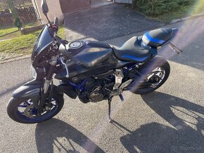 Predám Yamaha mt 07 - 2