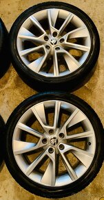 Škoda R18 7Jx18 ET45 5x112 Originál Braga 225/40 ZR18 - 2