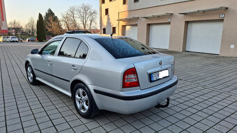 Škoda Octavia Tour 1.9 TDI 74 kw R.V.2007 Facelift - 2