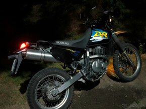 Suzuki DR 650 - 2