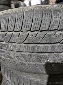 Predám pneu 215/65 R16 - 2