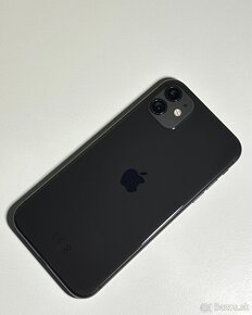 iPhone 11 64 GB - 2