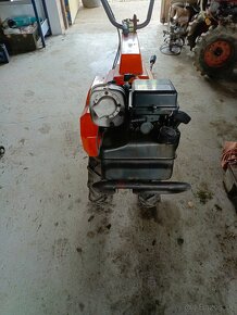 Predam traktorik husqvarna T520 - 2