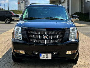 2014 Cadillac Escalade, 6.2 V8 Platinum | 38 330km - 2