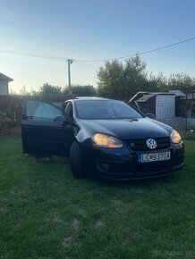 Volkswagen Golf  2.0 TDi - 2