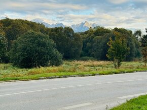 Pozemok priamo v Poprade určený na park na PREDAJ - 2