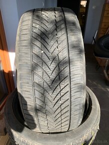 Celorocne pneu Rotalla 215/40 R17 - 2