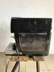 Automaticky kávovar Delonghi Magnifica - 2