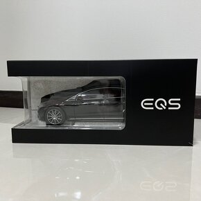 1:18 NZG Mercedes Benz EQS - 2