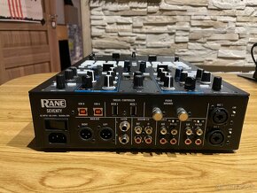 Rane Seventy - DJ mixpult - 2