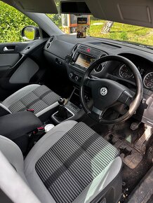 Rozpredám Volkswagen Tiguan 2.0 tdi 103kw 4 Motion . Kód mot - 2