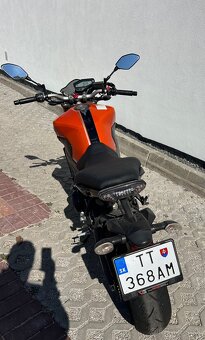 Yamaha MT-09 - 2