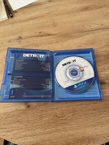 Detroit ps4 - 2