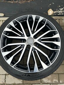 Originál Audi Competition disky 5x112 R20 - 2