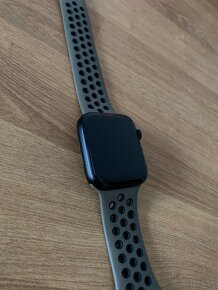 Apple watch SE 2023 44mm - 2