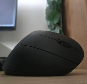 Trust Verto Wireless Ergonomic Mouse - 2