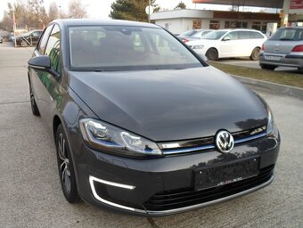 Volkswagen Golf e-,100kW DigitalCockpit,kamera,navi,LED - 2